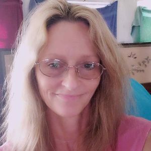 Meet your Posher, Rhonda